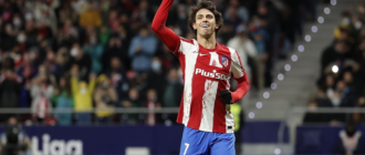 Carragher: O Chelsea precisa parar de comprar jogadores
